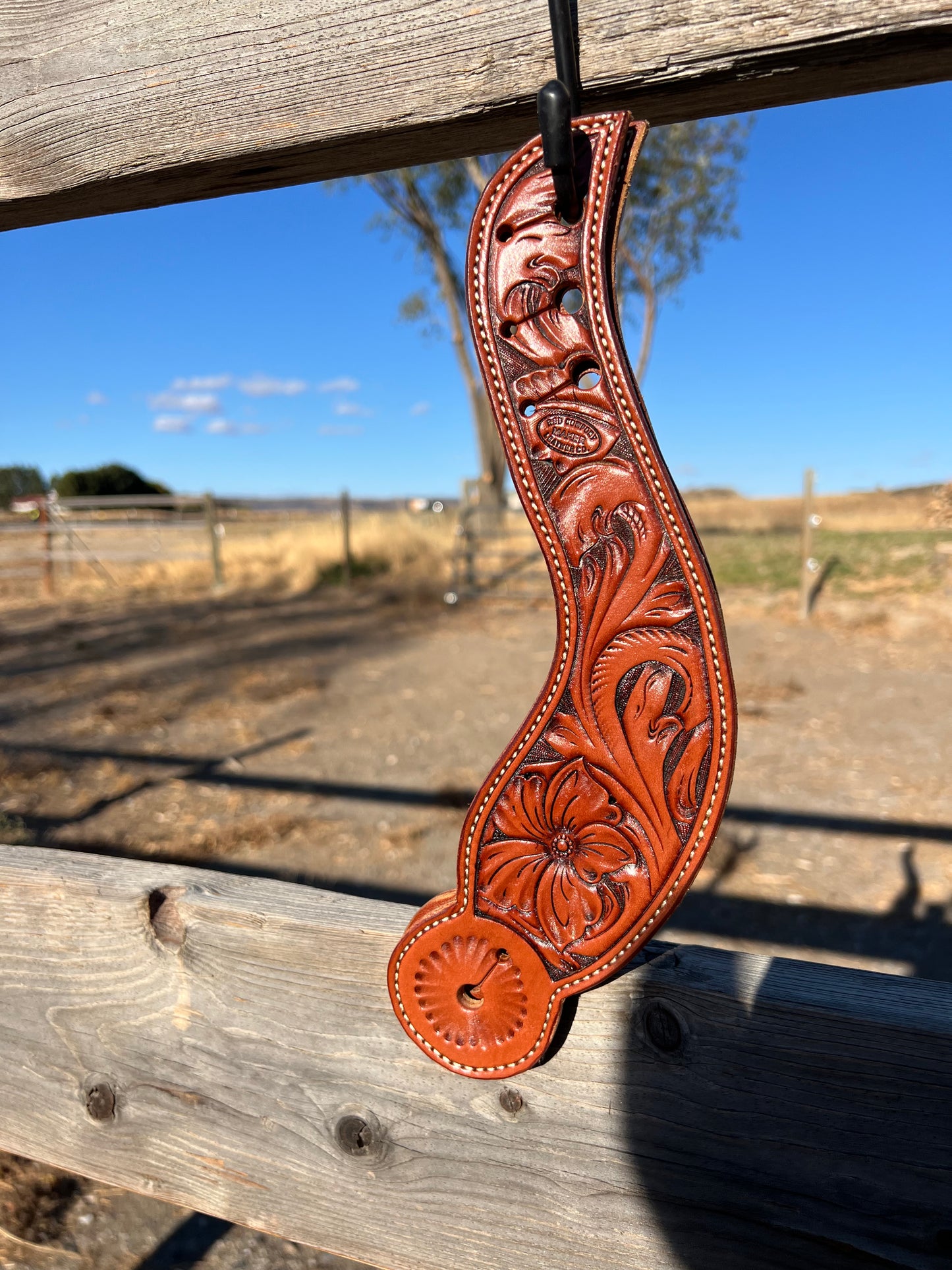 Tooled Dove Tail Spur Straps