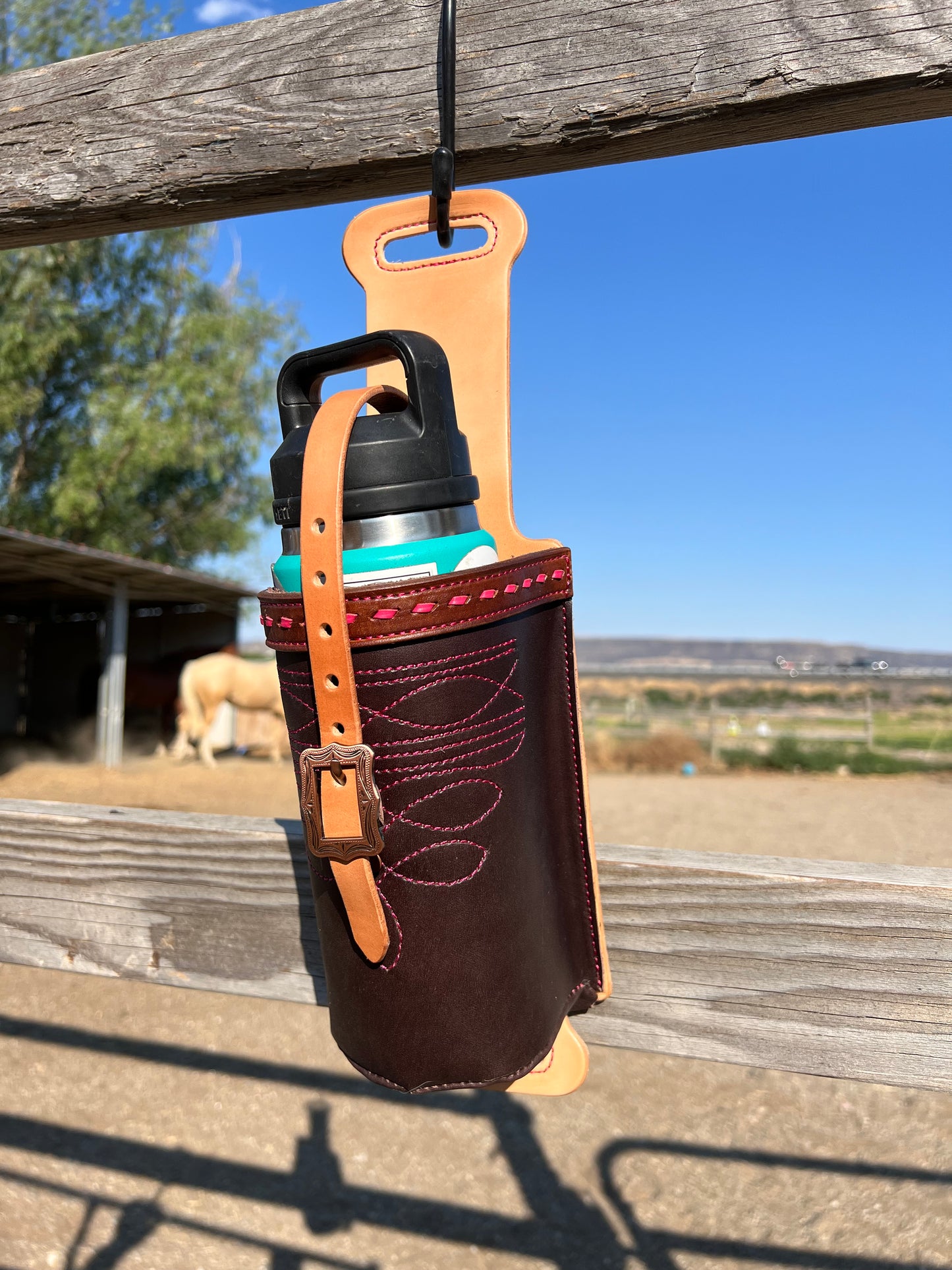 Pink Billet Water Bottle Holder